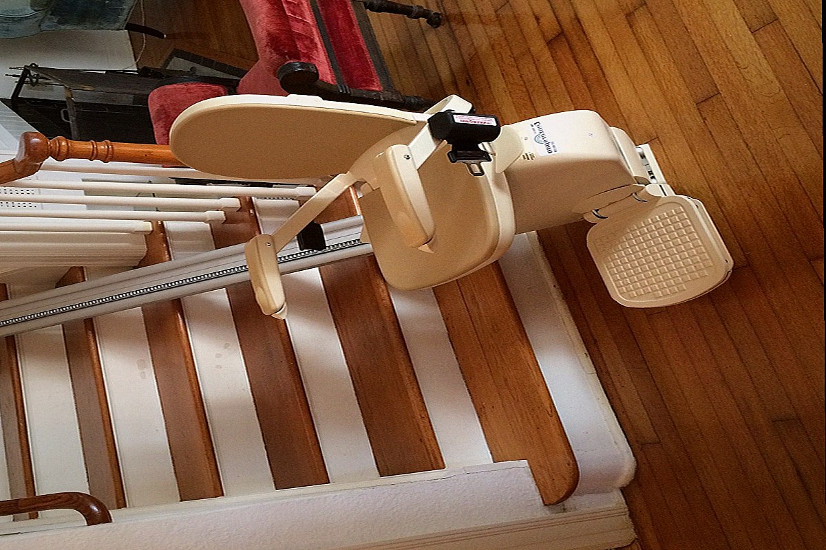 Monte escalier Montauban — photo installation