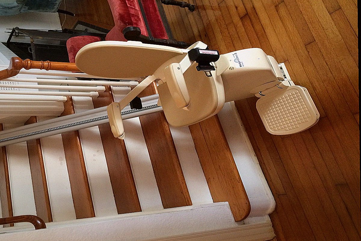 Monte escalier Saint-Maur-des-Fossés — photo installation