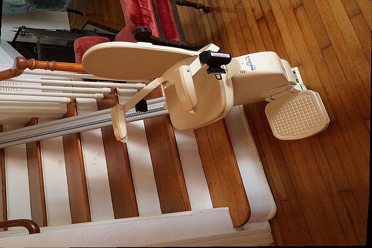 Monte escalier Chaville — photo installation