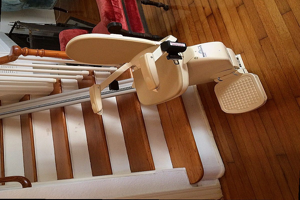 Monte escalier Illkirch-Graffenstaden — photo installation