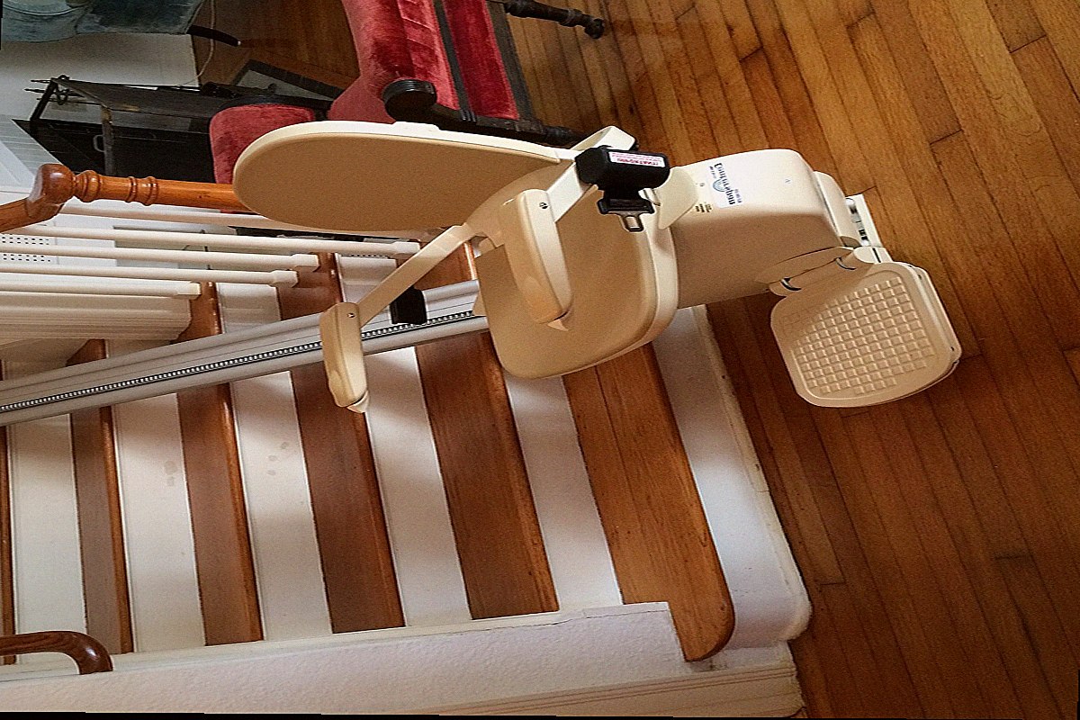 Monte escalier Montigny-lès-Metz — photo installation