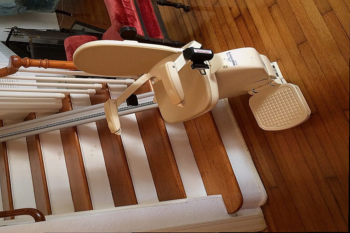 Monte escalier Villemomble — photo installation