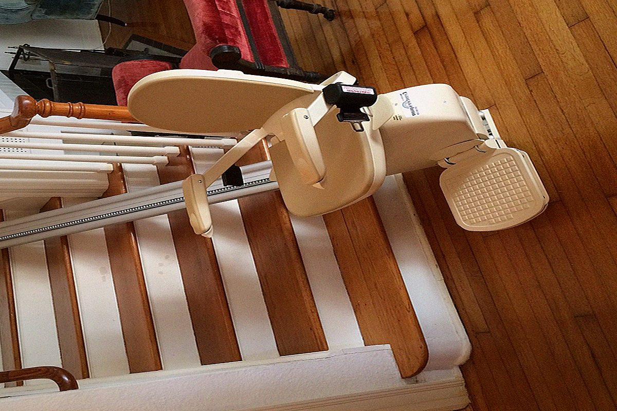 Monte escalier Fontenay-aux-Roses — photo installation