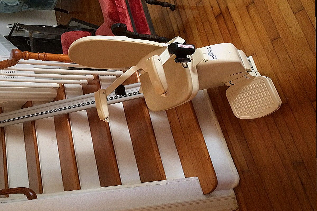 Monte escalier Saint-Étienne-du-Rouvray — photo installation