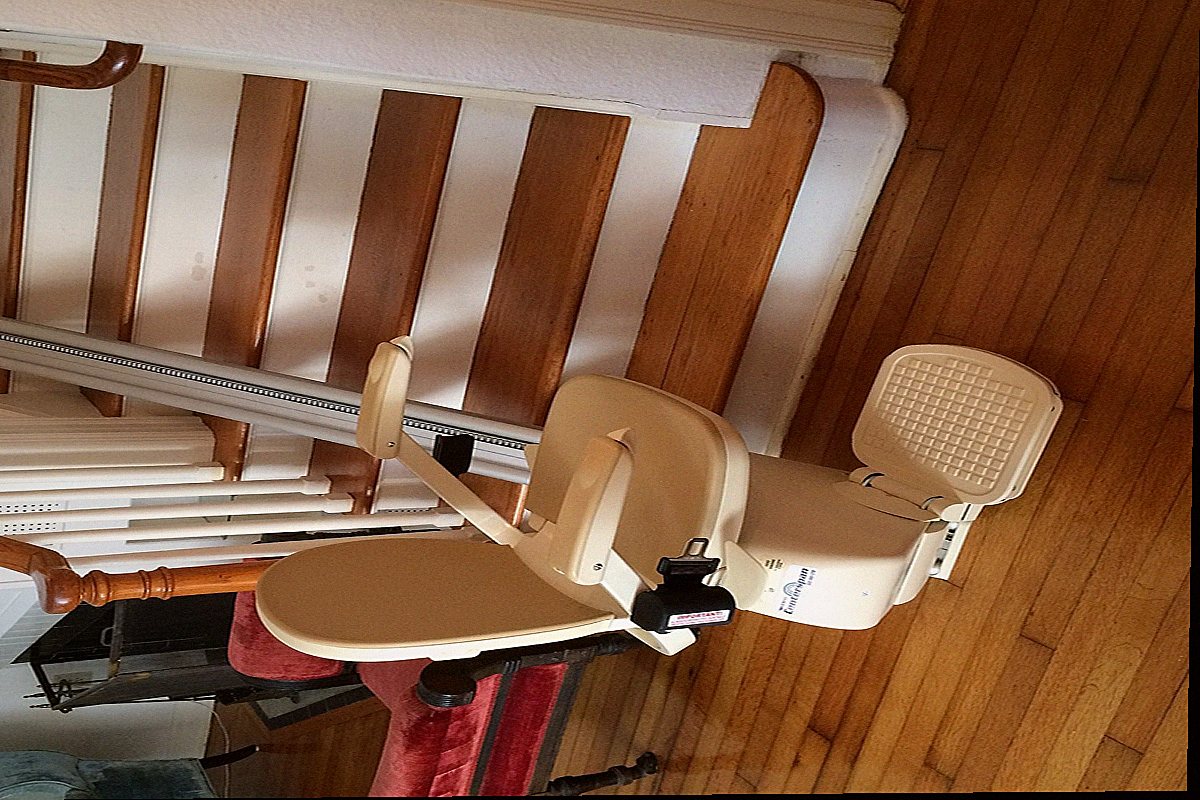 Monte escalier Choisy-le-Roi — photo installation